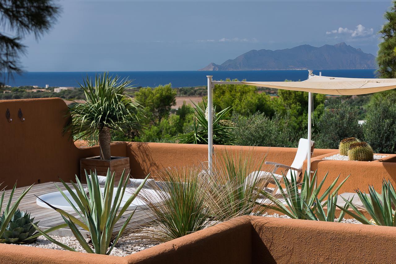 Dimora Dell'Olivastro Bed and Breakfast Favignana Eksteriør billede